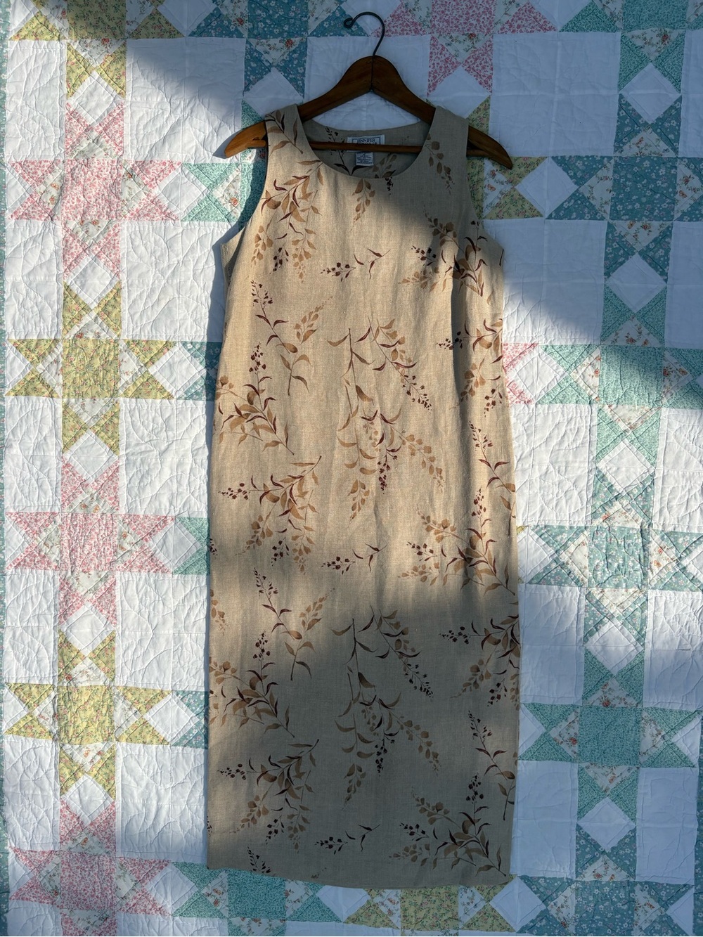 Vintage Beige Floral Midi Dress